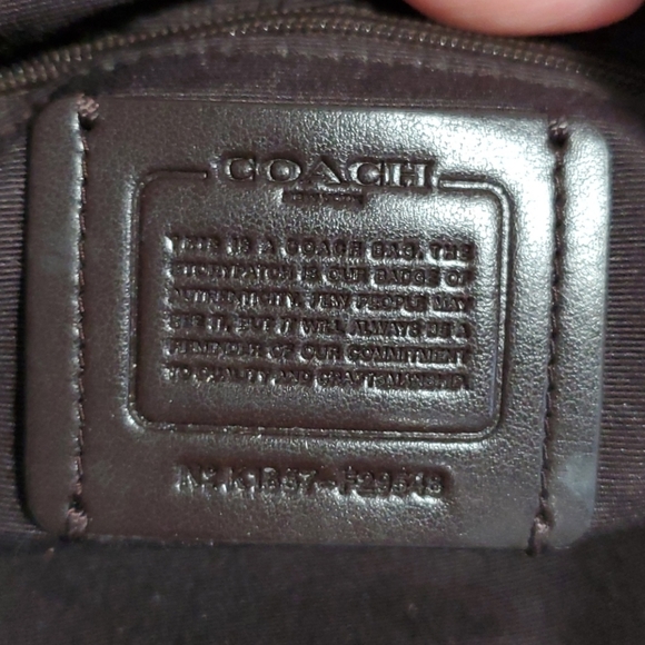 Coach Shoulder - Picture 5 of 6